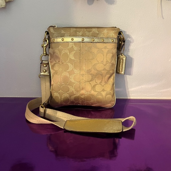 Gold Coach Satchel Purse - Picture 1 of 5